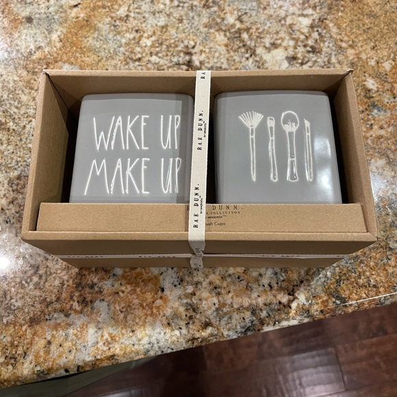 Rae Dunn new wake up make up holder set in gray - Picture 2 of 5